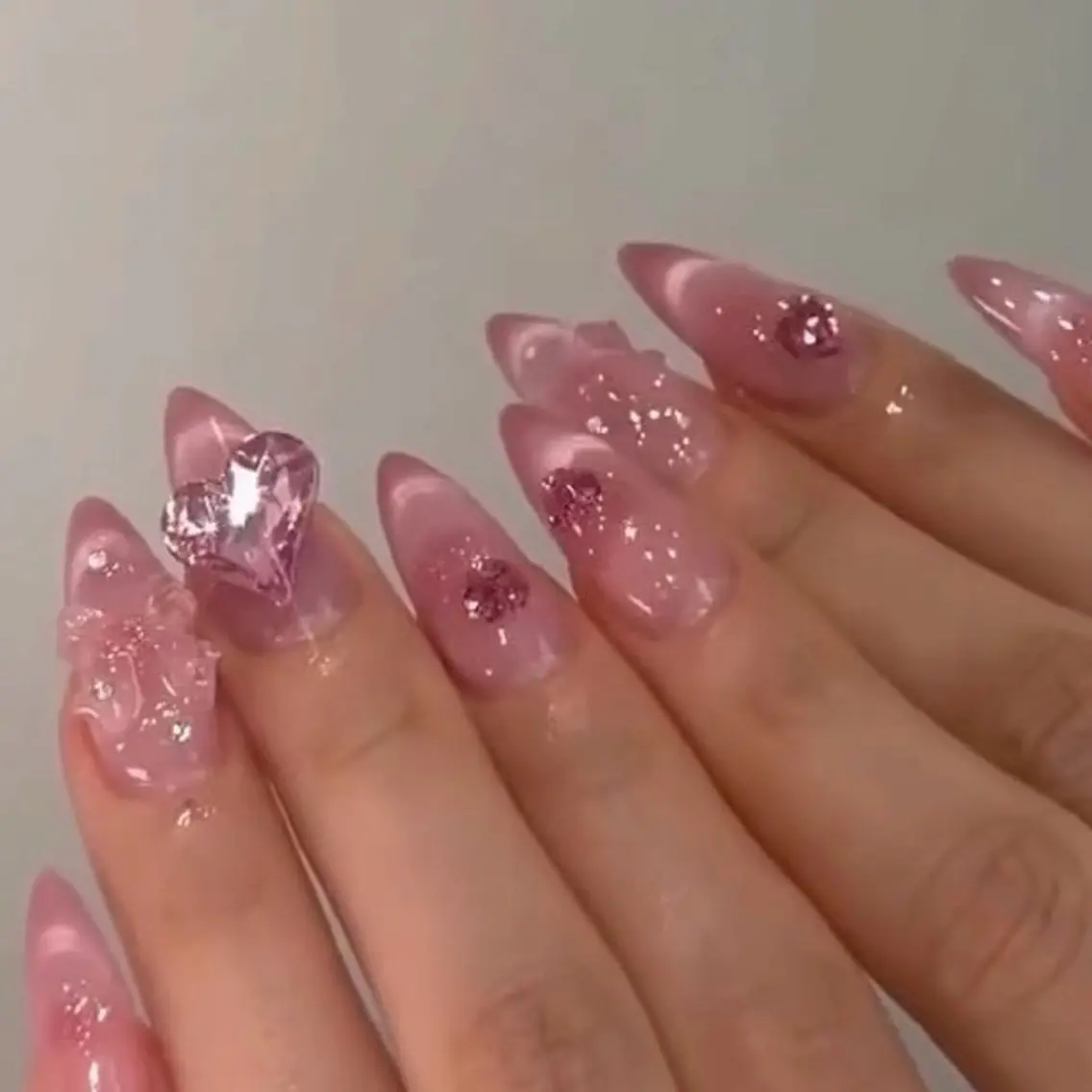 ネイル フレンチネイル マグネットネイル マグネットフレンチ ハンドネイル 韓国ネイル 新大久保 💅Ayumiのネイルデザイン