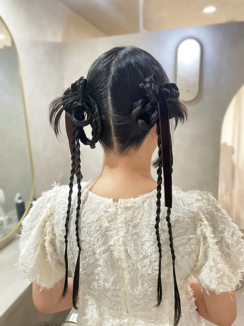 ロング ヘアアレンジ 三つ編み ヘアセット ヘアセット/まつ毛 /YUKIOUA⛄️のヘアスタイル