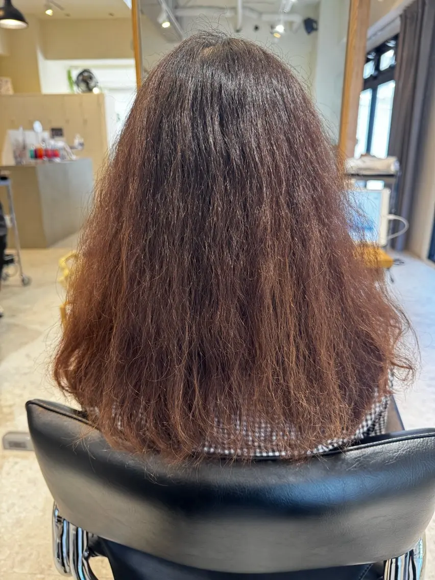 セミロング 縮毛矯正 WiLL梅田店 荒堀 結香のヘアスタイル