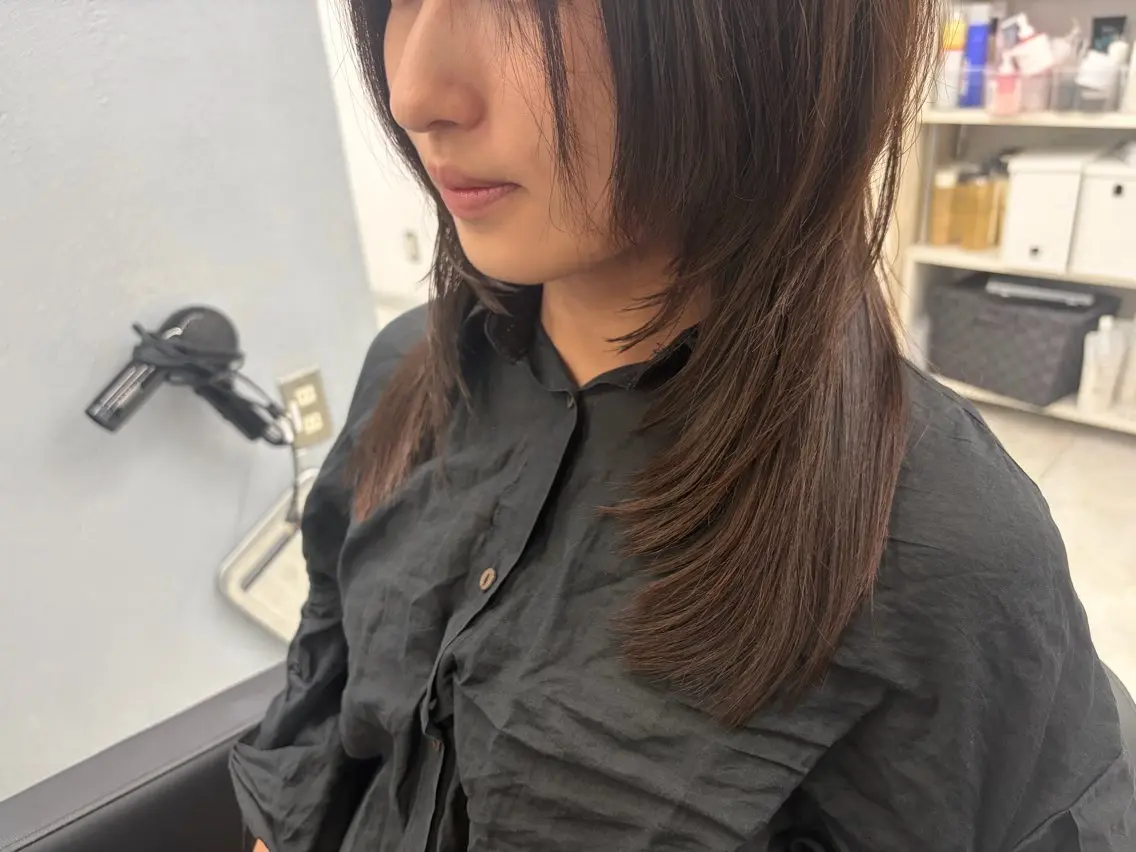 セミロング カット ヘアカラー カットモデル急募🌈 技術責任者久保のヘアスタイル