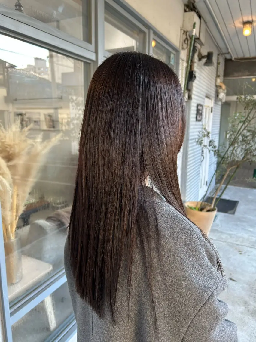 ロング ヘアカラー 本澤 朋香のヘアスタイル