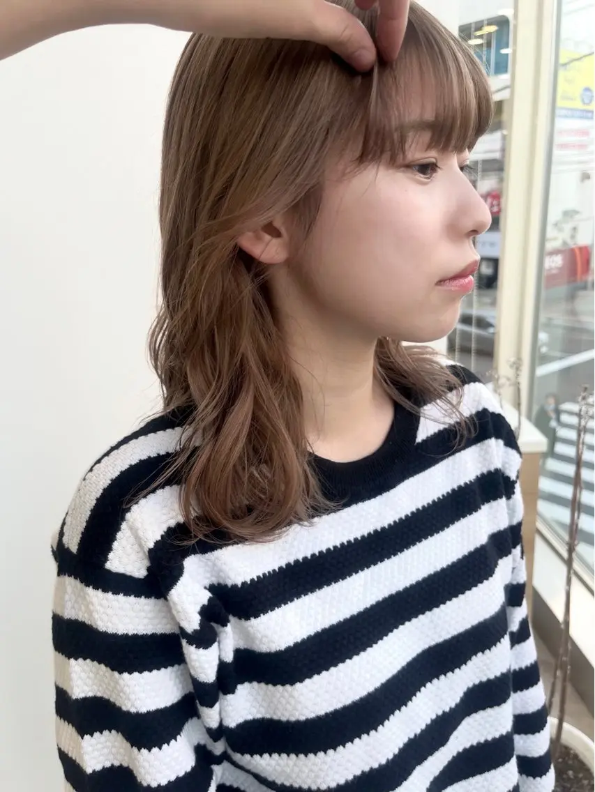 カラー ブリーチ 透明感カラー ダブルカラー ハイトーンカラー cana 札幌レイヤースタイルのヘアスタイル
