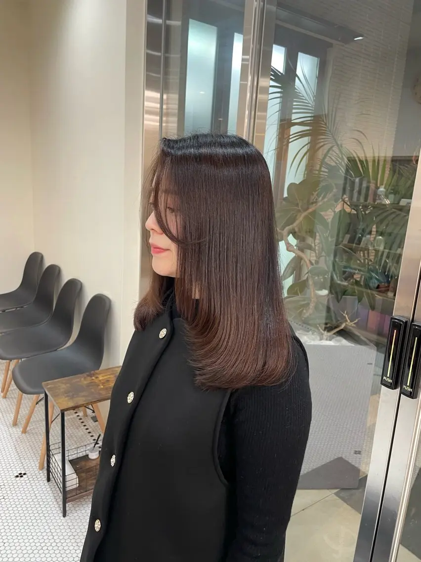 セミロング レイヤーカット 🌱 はるかのヘアスタイル