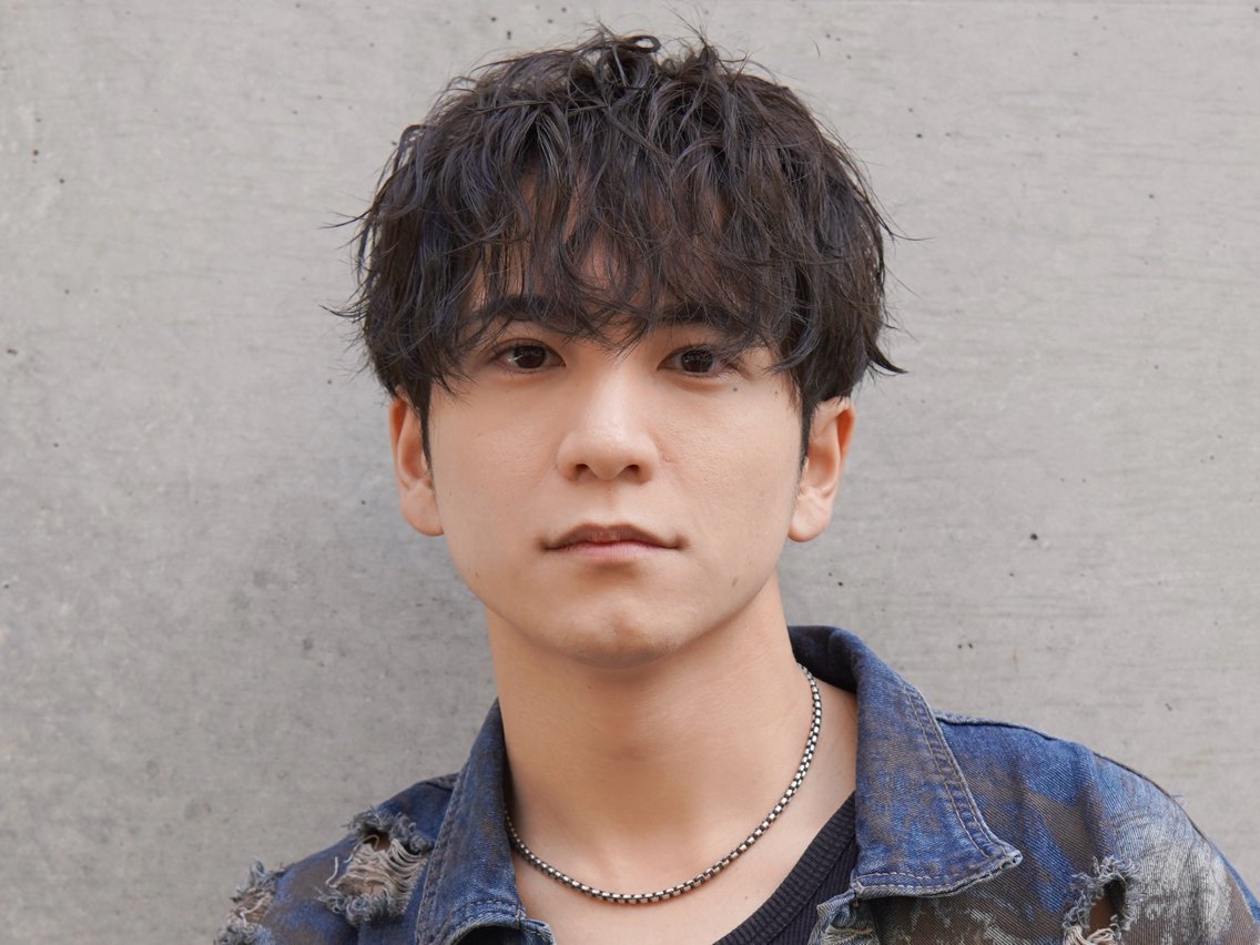 ショート パーマ メンズ メンズパーマ カット パーマ メンズパーマ 曲がる縮毛矯正 稲村のヘアスタイル