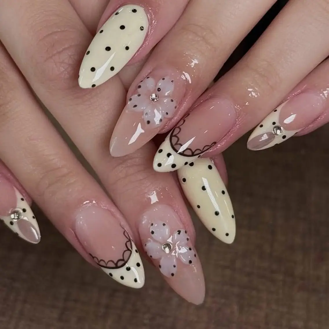 ネイル 長さ出し ジェルネイル 持ち込み ハンドネイル AMI  NAIL 池袋のネイルデザイン