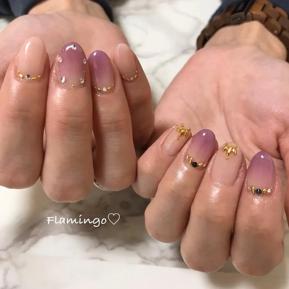 ネイル アートネイル グラデーション オフィスネイル ピンク シンプルネイル フィルイン／自爪育成 ／爪に優しい施術のネイルデザイン