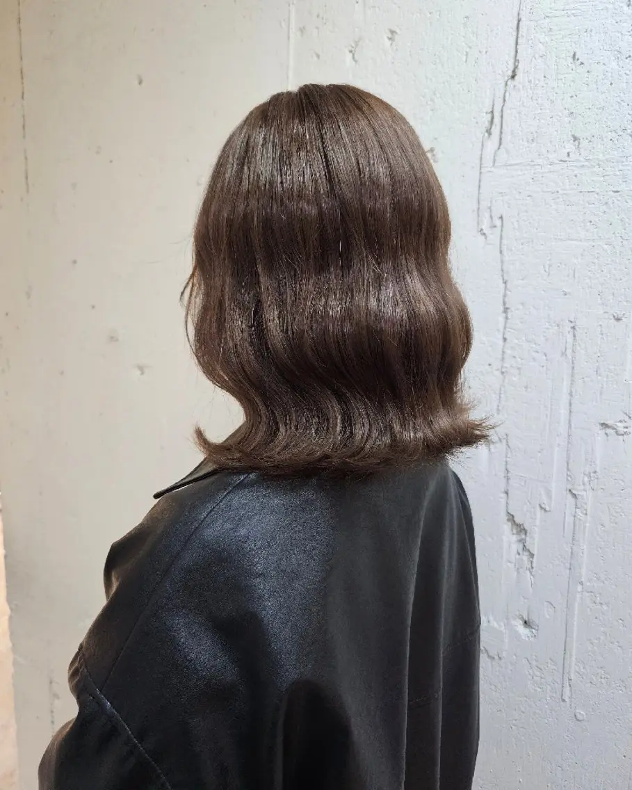 ミディアム ヘアカラー Ayu🐾縮毛矯正/ ブリーチ無しカラーのヘアスタイル