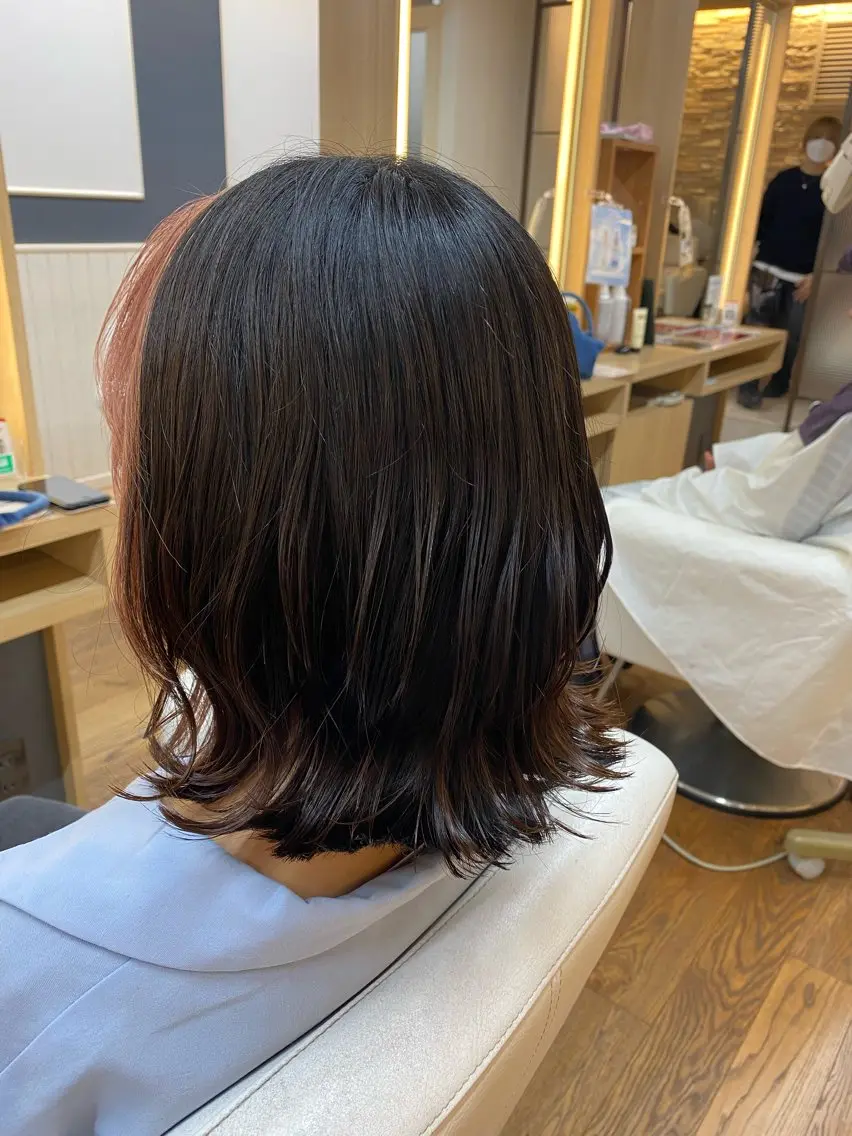 ミディアム カラー ヘアアレンジ ミストバング ベージュカラー  フェイスフレーミング ピンクカラー ピンクベージュ ヘアカラー トリートメント 韓国ヘア sasugaのヘアスタイル