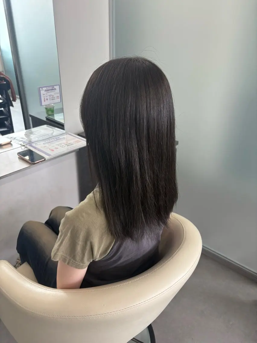 セミロング カラー TheEctilo 江坂Yoshimi✨のヘアスタイル