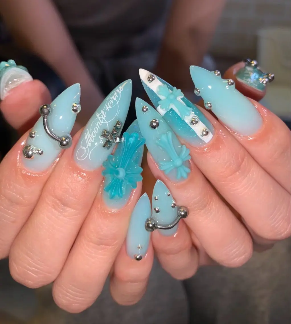 ネイル ハンドネイル ハンドケア Mika Nails 心斎橋のネイルデザイン