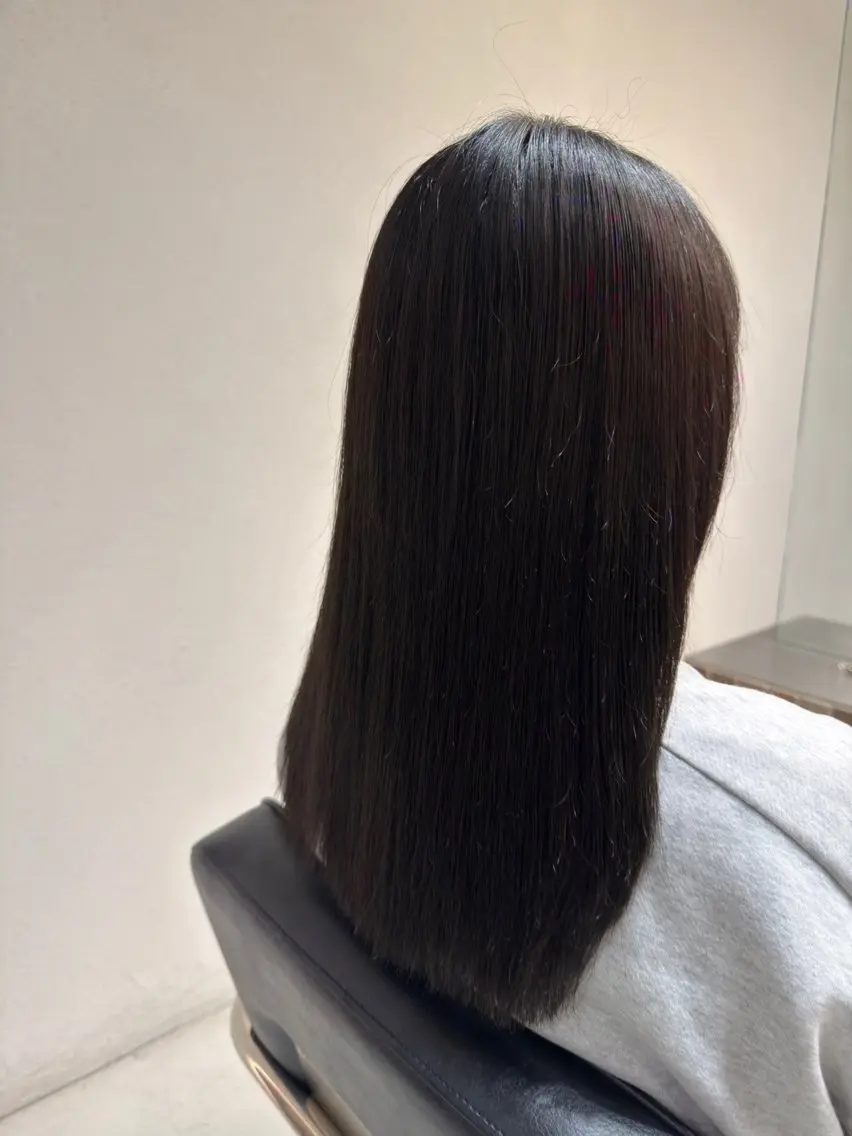 透明感のあるワンカラー🩵➕自分へのご褒美トリートメント5step✨の写真
