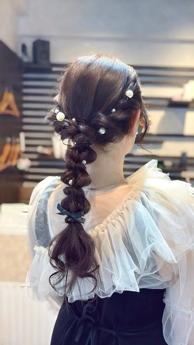 ヘアアレンジ 結婚式・ブライダル Noe' Akariのヘアスタイル