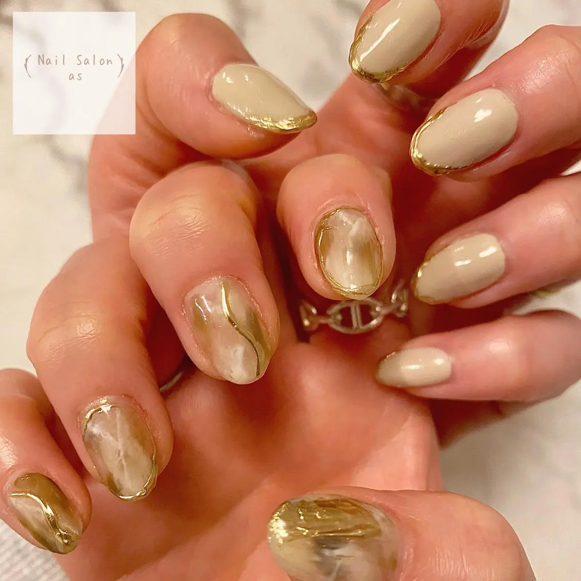 ネイル 大理石ネイル(マーブル) ミラーネイル Nail Salon louéのネイルデザイン