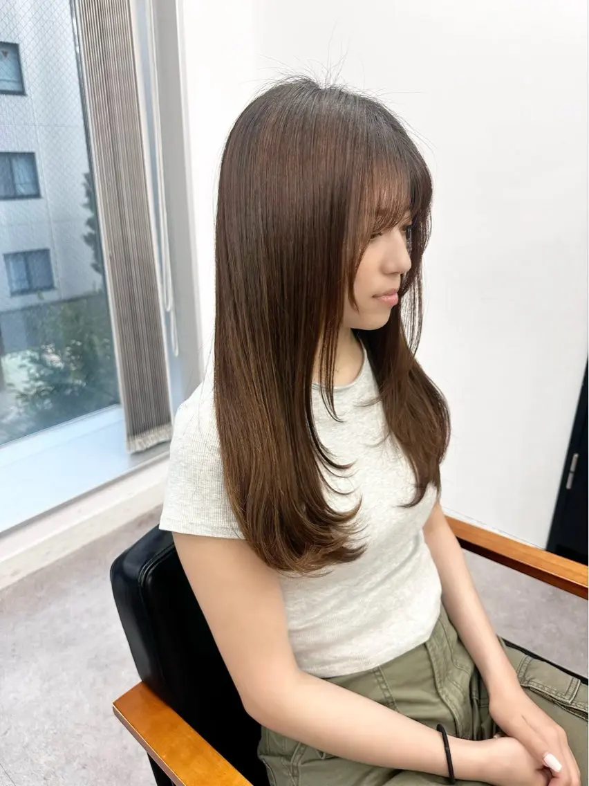 ロング カラー パーマ ヘアアレンジ メンズ キッズ カット ヘアカラー 縮毛矯正 レイヤーカット/ 巻ける縮毛矯正のヘアスタイル