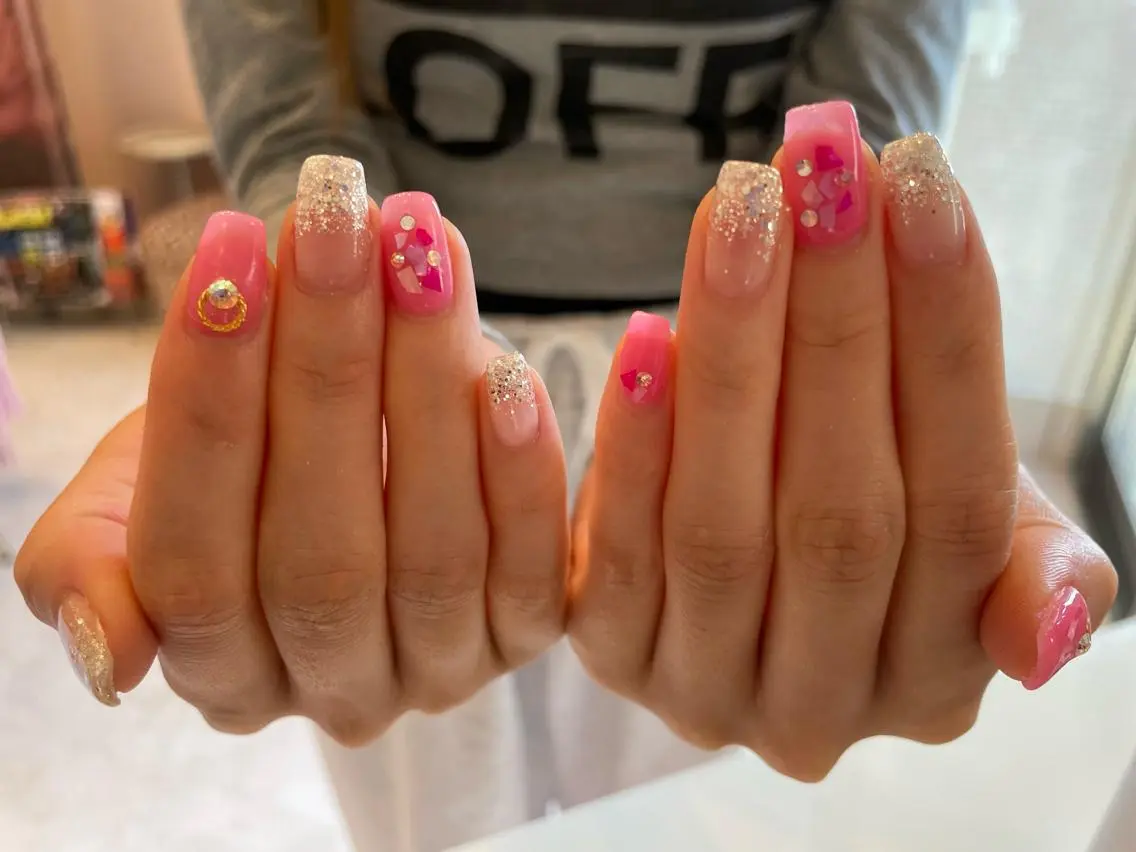 ネイル ♡ビジュール♡ NAIL &まつ毛のマツエク・マツパデザイン