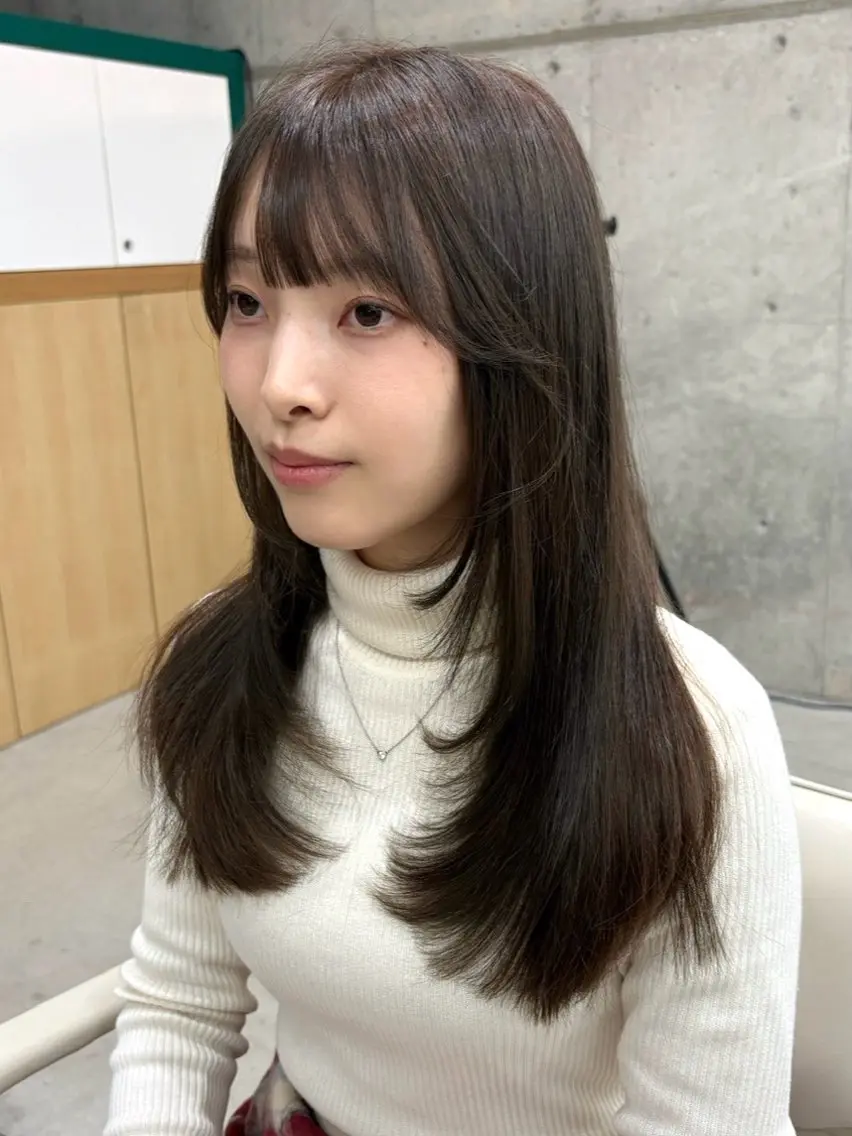 カラー ヘアカラー 二次元ウルフ🍒 ボルドーカラー愛希子のヘアスタイル