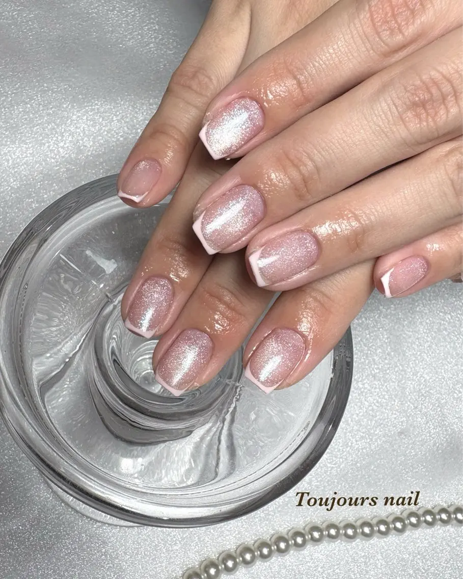 ネイル フレンチネイル グラデーション ハンドネイル Toujours / nanaのネイルデザイン