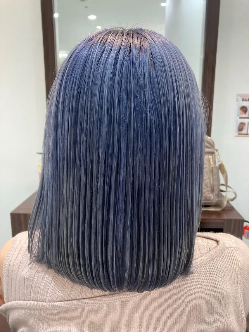 ショート カラー ヘアカラー トリートメント Ryu/ハイトーン/ レイヤーカットのヘアスタイル