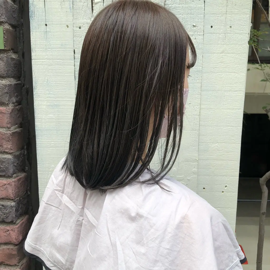 ミディアム カット ヘアカラー 高津 千慧のヘアスタイル