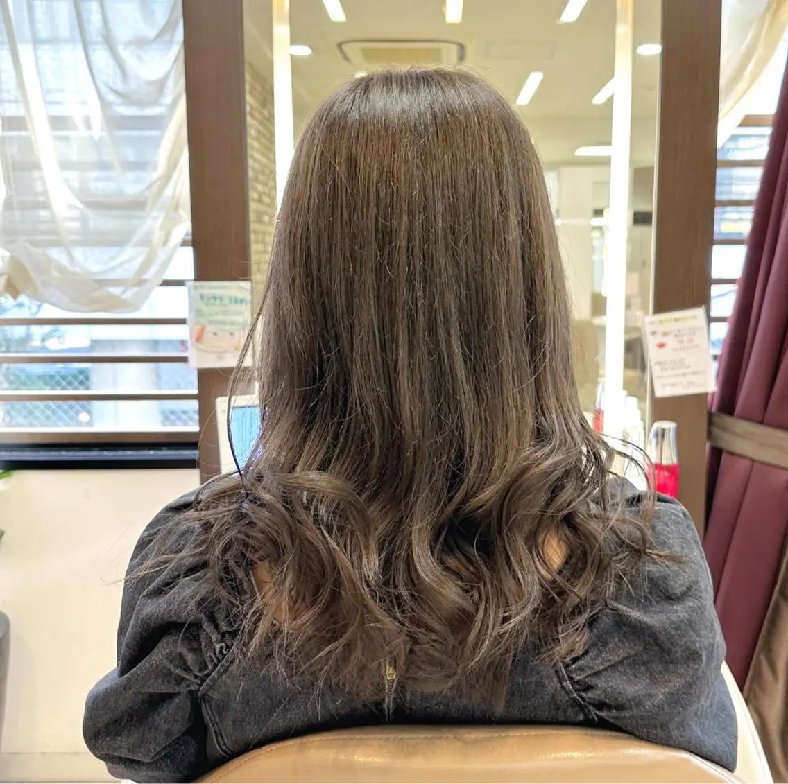 セミロング カラー メンズ特化シャドウパ ーマラウンドマッシュのヘアスタイル
