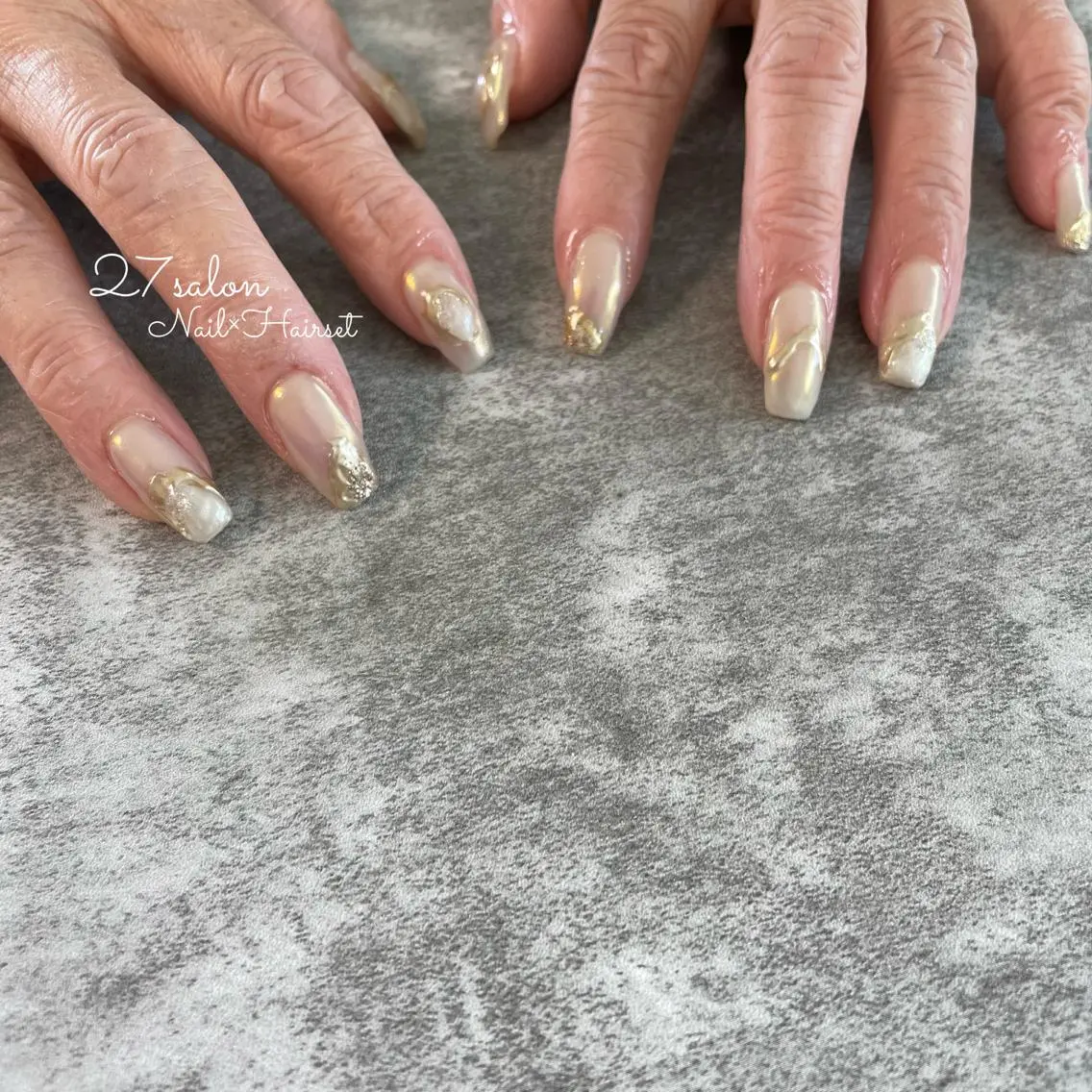 ネイル オーロラネイル ニュアンスネイル 27salon yuinaのネイルデザイン