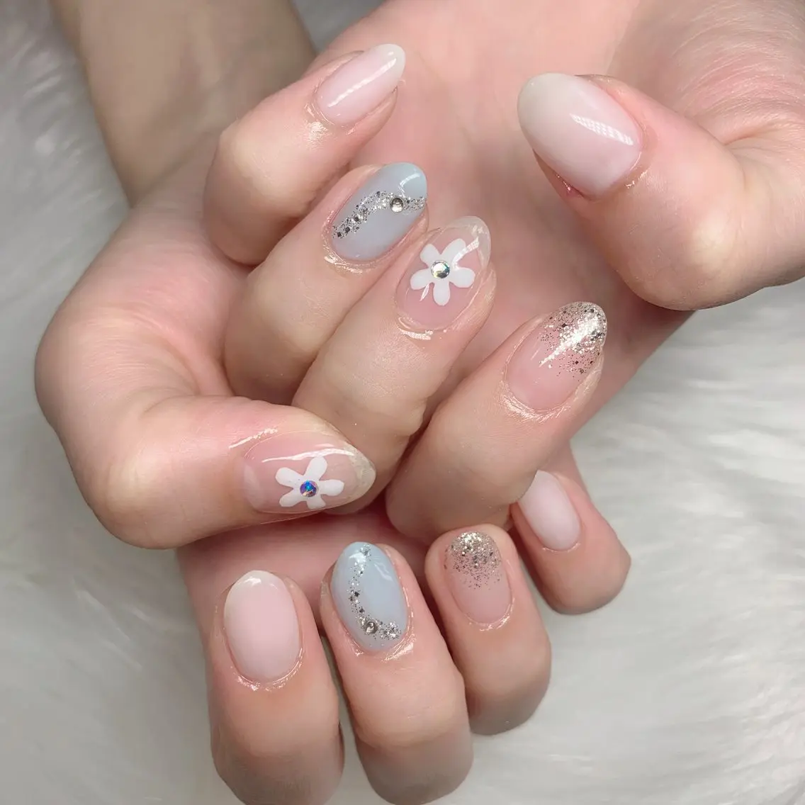ネイル ハンドネイル 💅ネイルハウス🏡 🎀TOMO🎀のネイルデザイン