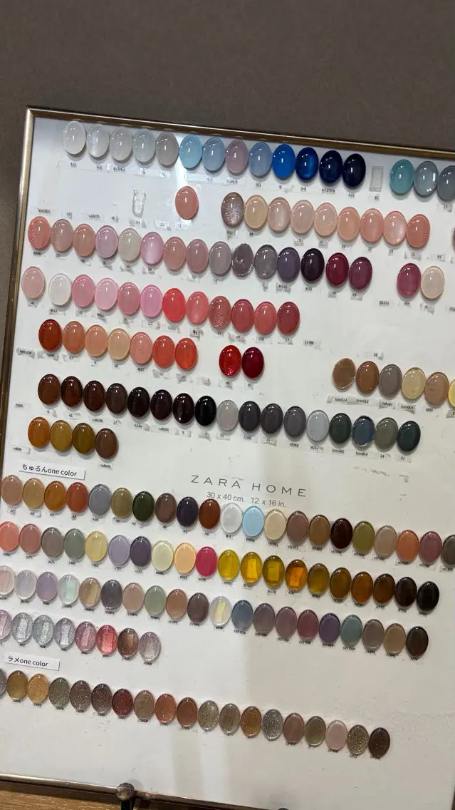 ネイル &robe 銀座 suzuのネイルデザイン
