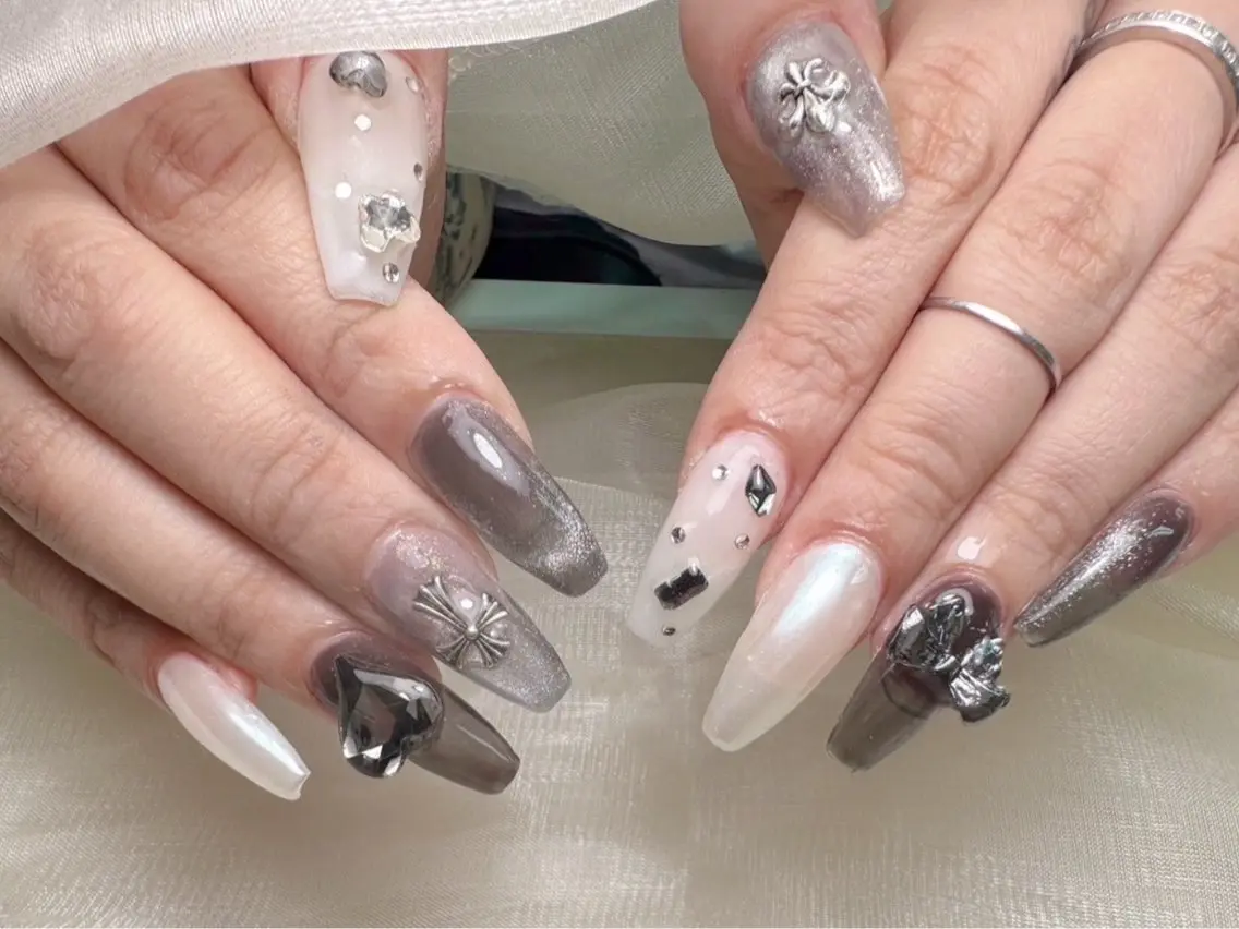 ネイル フットネイル lucky nail 歌舞伎町のネイルデザイン