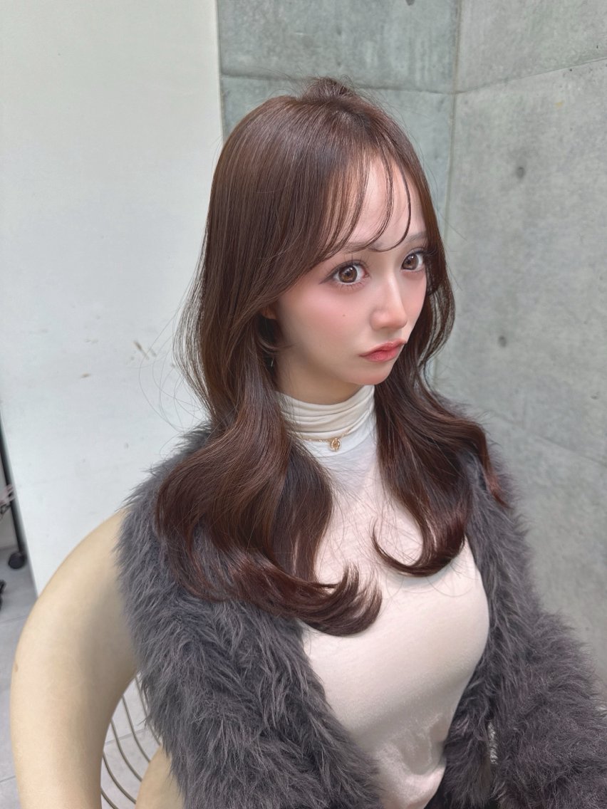 セミロング カラー カット ヘアカラー トリートメント shion 透明感カラーのヘアスタイル