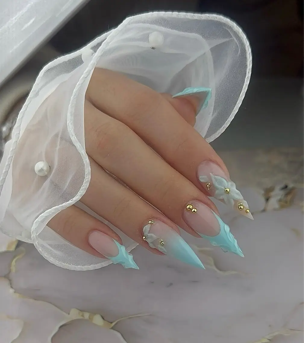 ネイル アートネイル ボルドー フレンチネイル ジェルネイル 氷ネイル・うるうるネイル ハンドネイル Julie Nail Hinのネイルデザイン