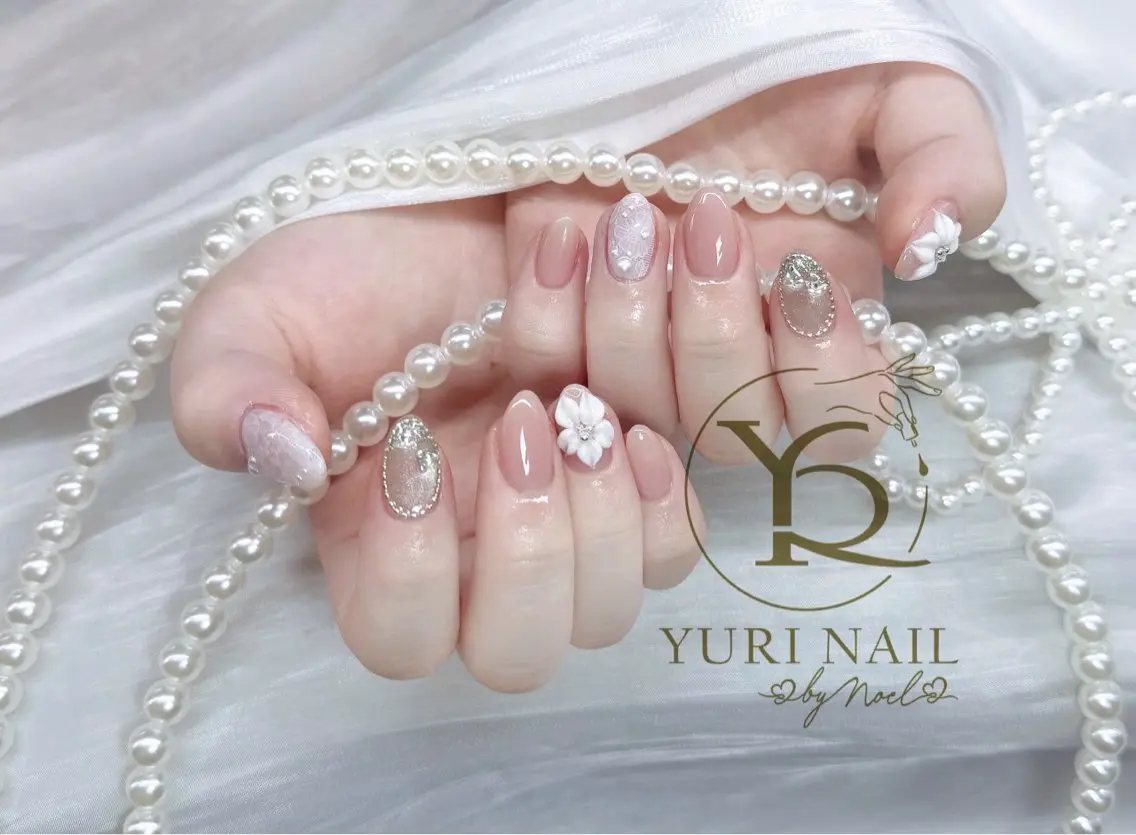 ネイル ハンドネイル フットネイル ハンドケア YURI Nail NARITAのネイルデザイン