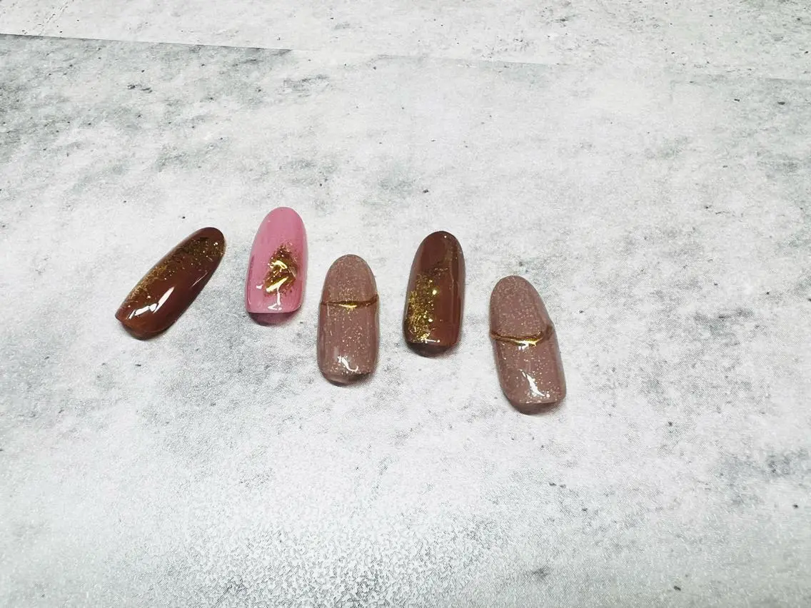 ネイル バレンタイン N.plus NaiLのネイルデザイン