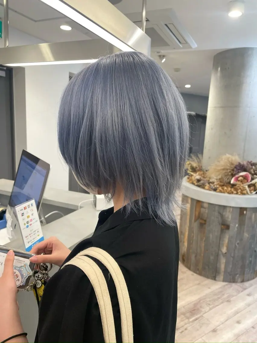 ミディアム カラー ヘアカラー 艶髪ハイトーンカラー kana♡のヘアスタイル