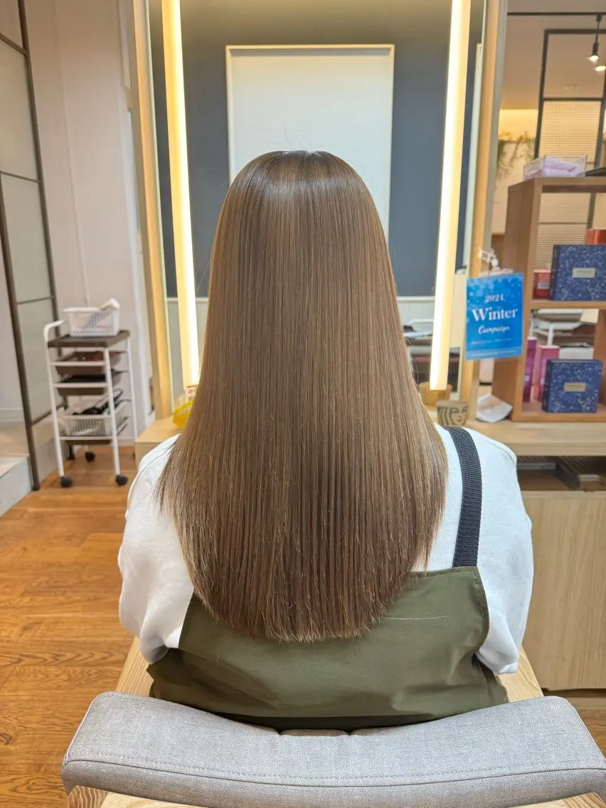 ロング ヘアカラー トリートメント 髪質改善/縮毛矯正✨ 白石ゆいのヘアスタイル