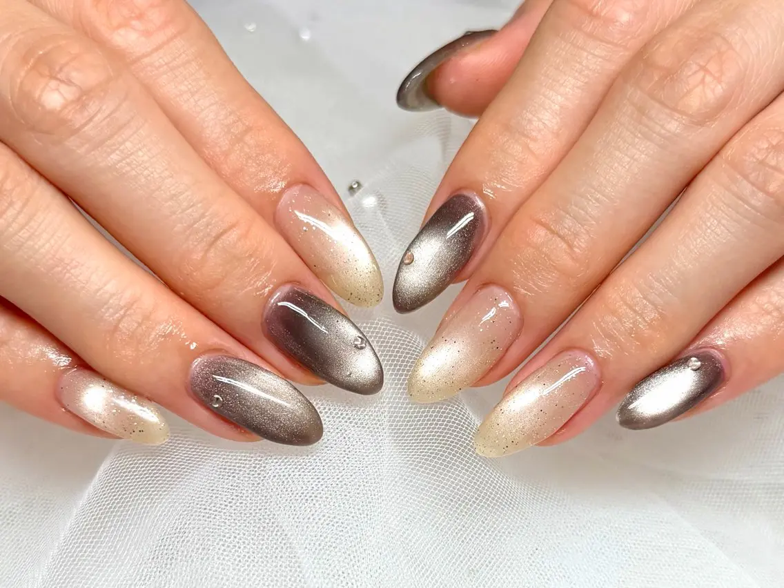 ネイル マグネットネイル ハンドネイル HazeGrass NAILのネイルデザイン