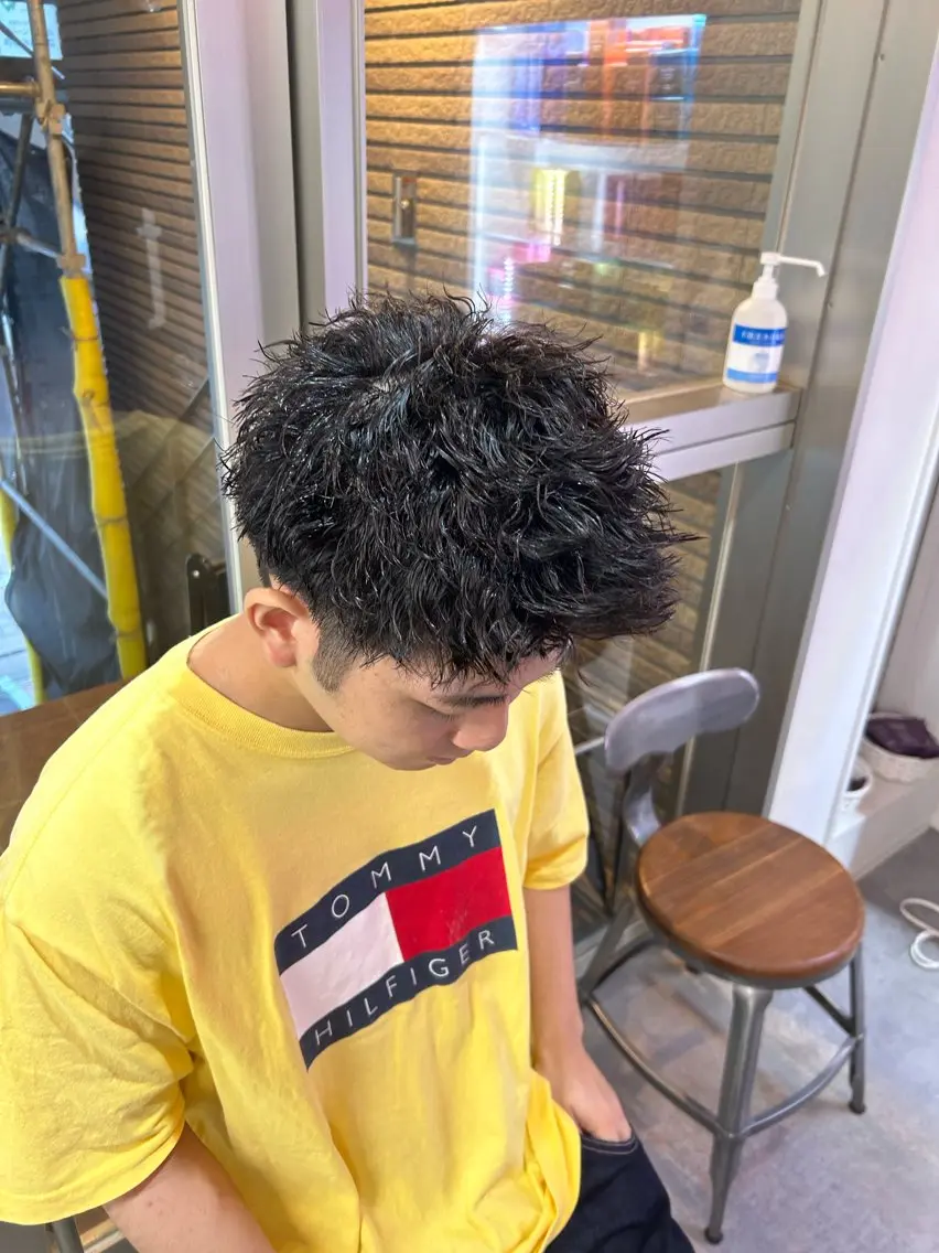 パーマ メンズ パーマ支持率No.1 ❤️‍🔥安成弾のヘアスタイル