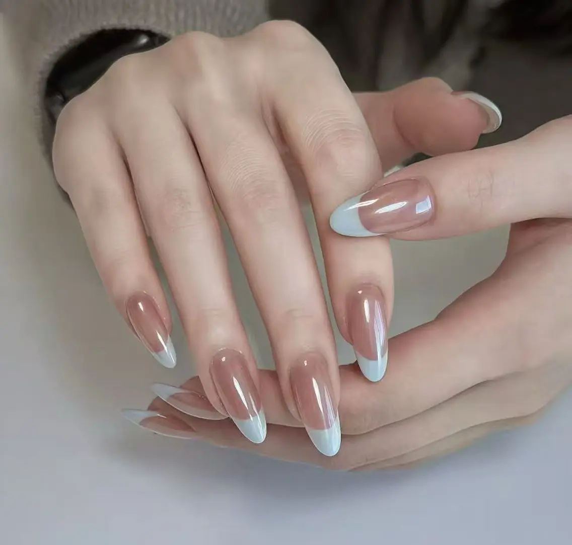 ネイル オーロラネイル フラワーネイル フットネイル フレンチネイル ジェルネイル ハンドネイル BabyYouMi nailのネイルデザイン
