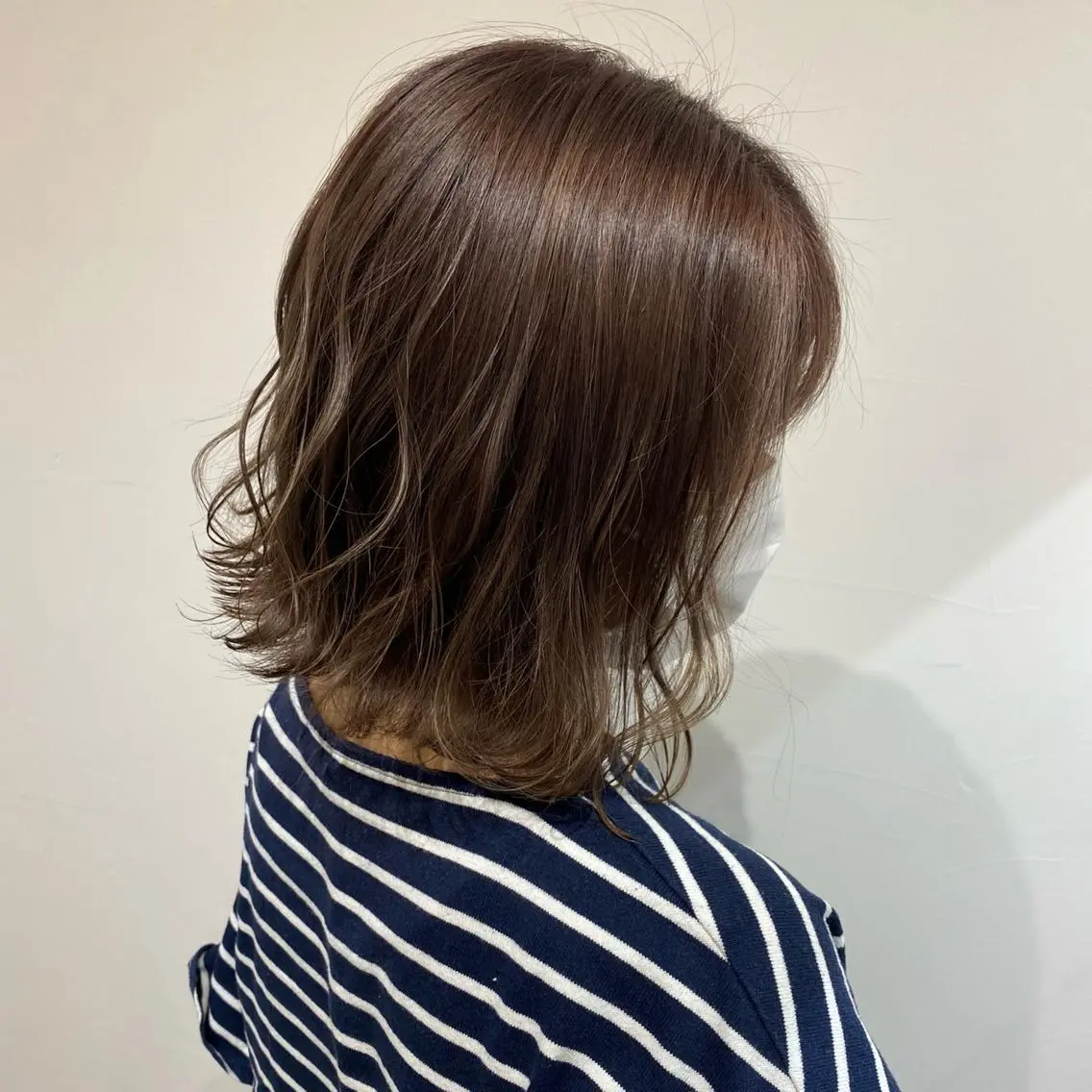 ミディアム カラー バレイヤージュ ベージュカラー ブリーチ ケアブリーチ ダブルカラー ヘアカラー 韓国ヘア特化 💟 ララア 💟のヘアスタイル