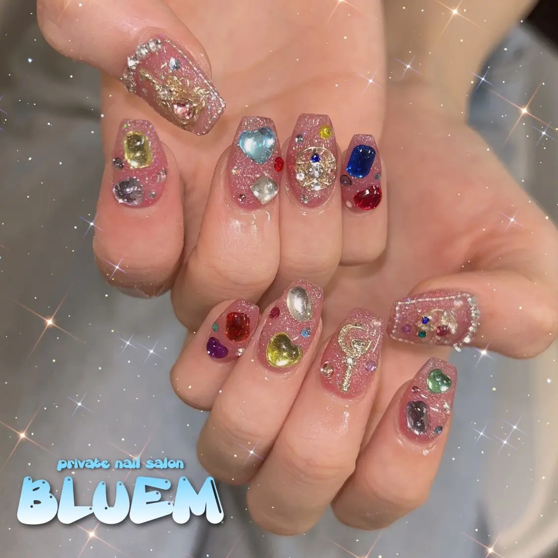 ネイル ハンドネイル BLUEM なな🐶のネイルデザイン