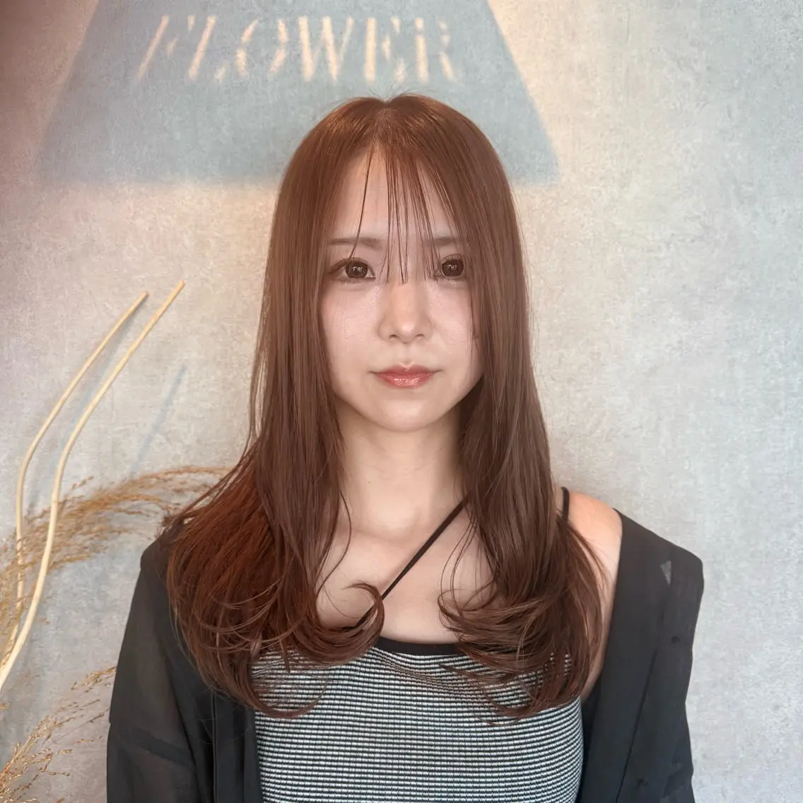 セミロング カラー ’Flower’ Ayakaのヘアスタイル