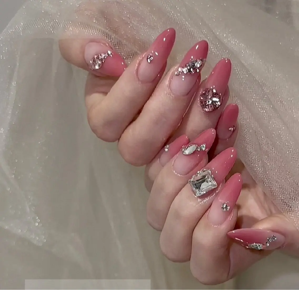 ネイル ハンドネイル 🍑 momo_nailのネイルデザイン