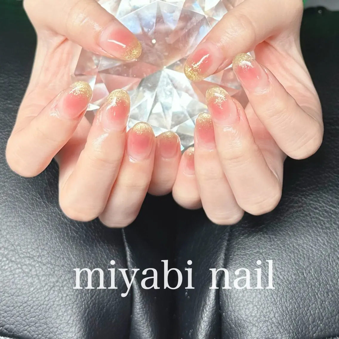 ネイル チークネイル ジェルネイル ゴールド ラメ(グリッター) マグネットネイル ハンドネイル miyabi nail 桂川駅近くのネイルデザイン