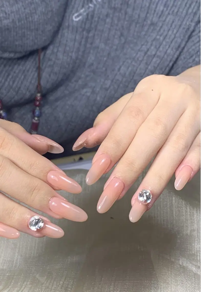 ネイル FuFu.Nail 2️⃣番のネイルデザイン