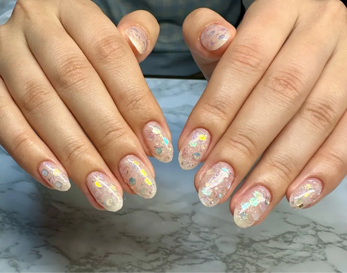 ネイル オーロラネイル ニュアンスネイル ワンカラーネイル 夏ネイル Mai’s nailのネイルデザイン