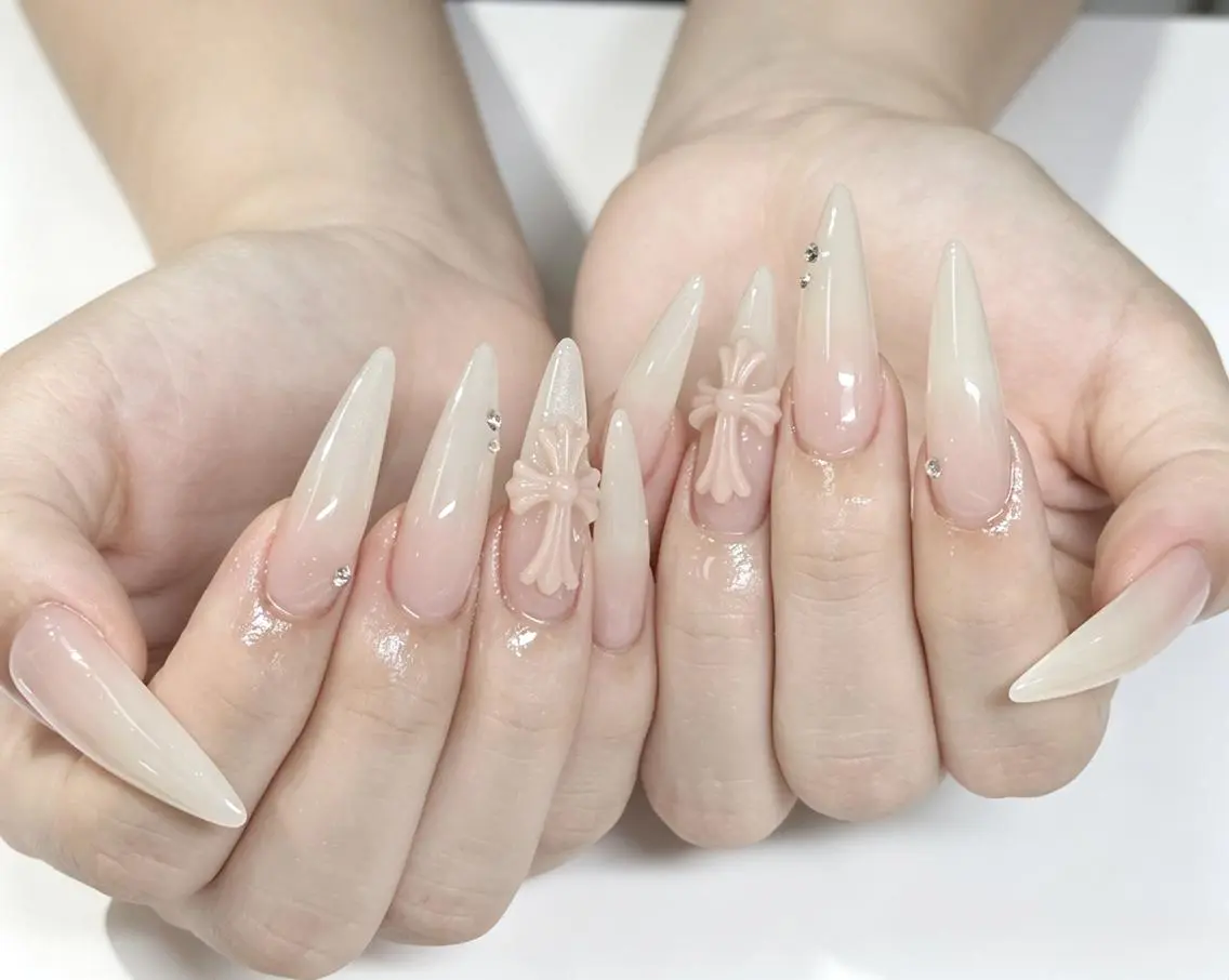 ネイル ハンドネイル 🍑 momo_nailのネイルデザイン