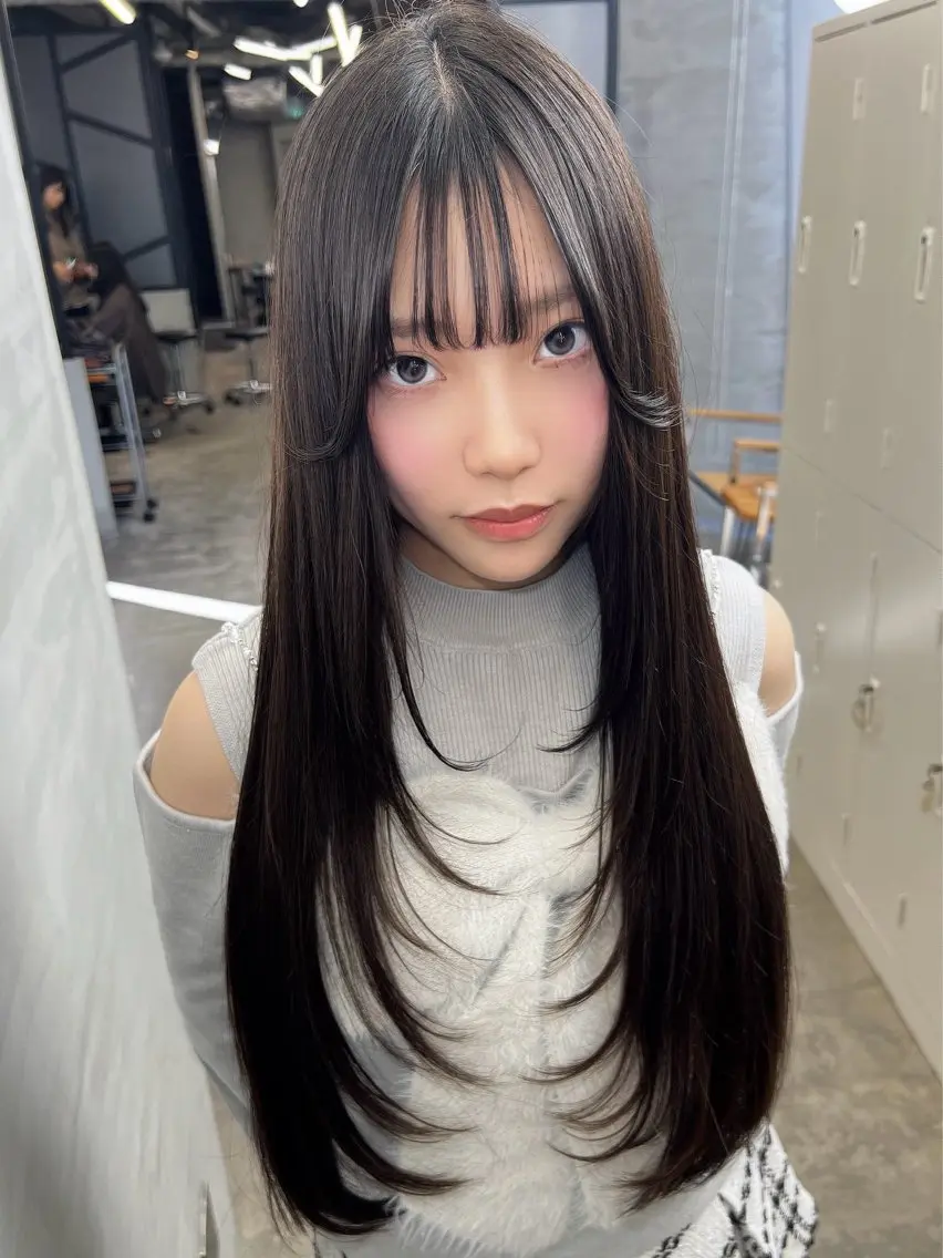 ロング カラー 透明感カラー 髪質改善 レイヤーカット 縮毛矯正 トリートメント カット ヘアカラー トリートメント ベテラン美容師が対応 /髪質改善/縮毛矯正のヘアスタイル