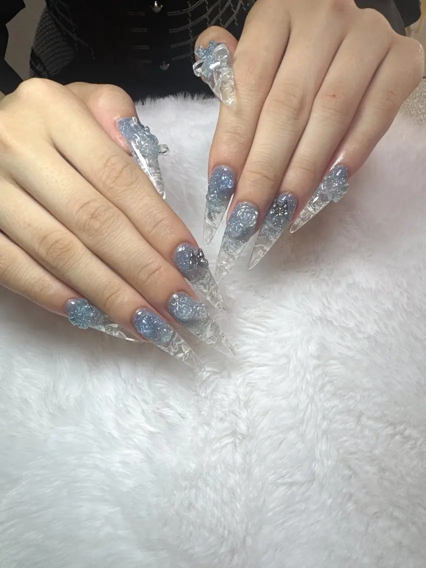 ネイル ハンドネイル U.mi Nail Salonのネイルデザイン