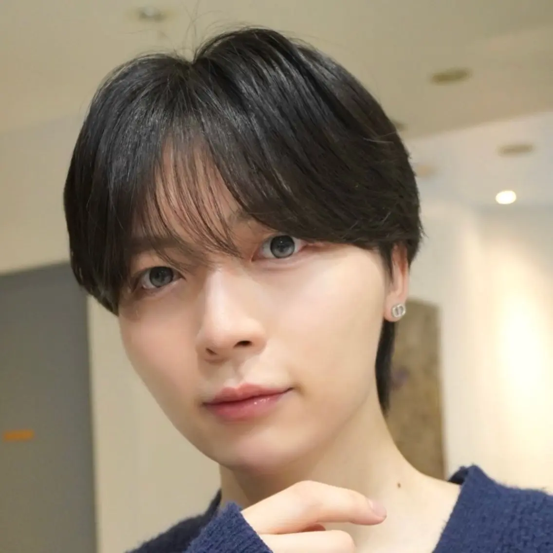ミディアム パーマ メンズ カット パーマ 岡田大志🇰🇷 中/韓メンズヘアのヘアスタイル