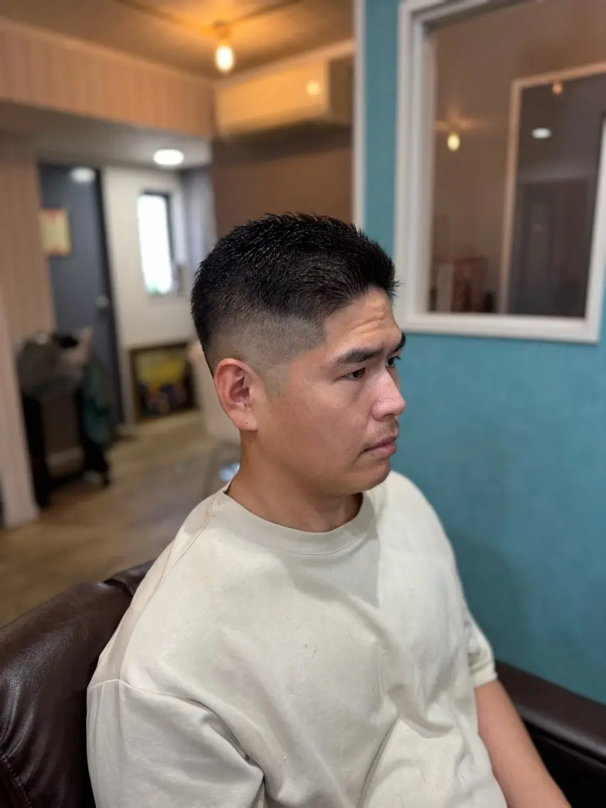 ショート メンズ フェードカット スキンフェード 樋口 まさみのヘアスタイル