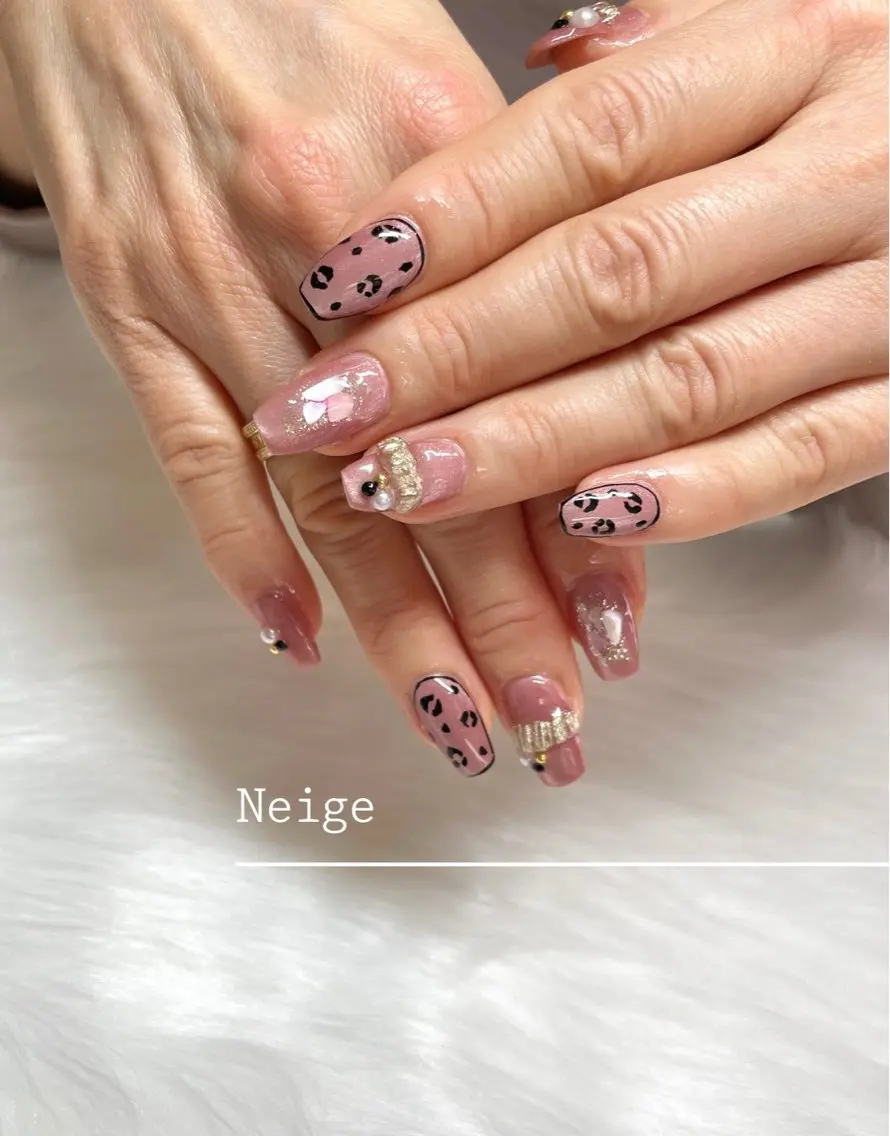 ネイル ハンドネイル Neige‪𓂃ai ＊梅津 / 松尾のネイルデザイン